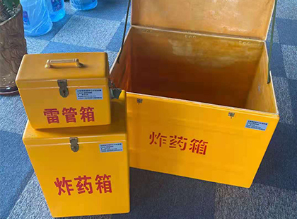 巴东玻璃雷管箱生产标准全解析：安全、性能与合规的基石